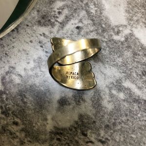 Ring, alpaca and Mother of Pearl